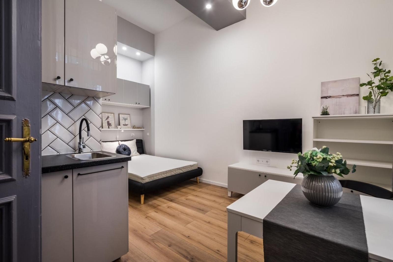E32 - Oktogon Panorama Suite - Best Location - By Bqa Budapest Room photo